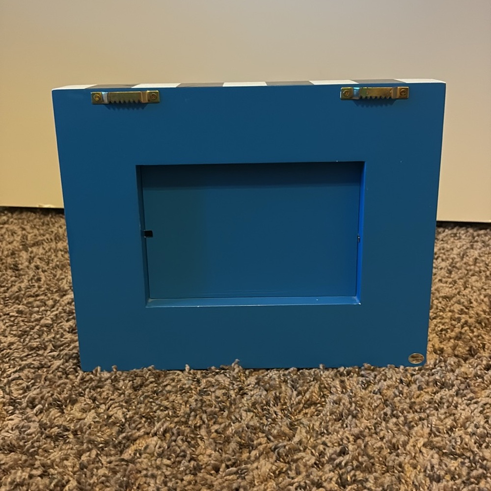 Tri-Delt Box Picture Frame - Picture 4 of 7